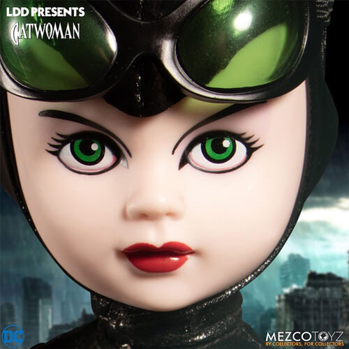  Living Dead Dolls presenta Catwoman (cómic)